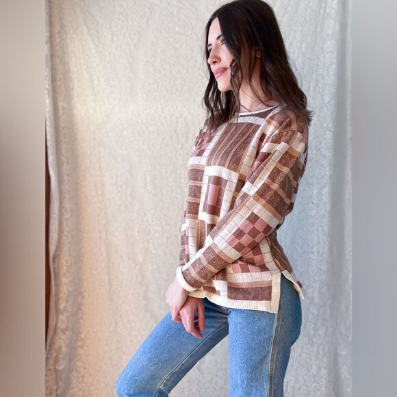 Vintage 90s Susan Bristol Patchwork Sweater – Ribbed Knit Trim in Warm Neutral - Picture 2 of 9